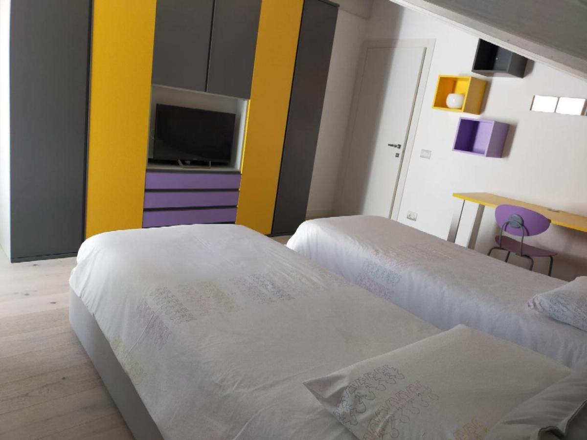 Sweet Dream Deluxe Apartment Sirmione Exterior photo