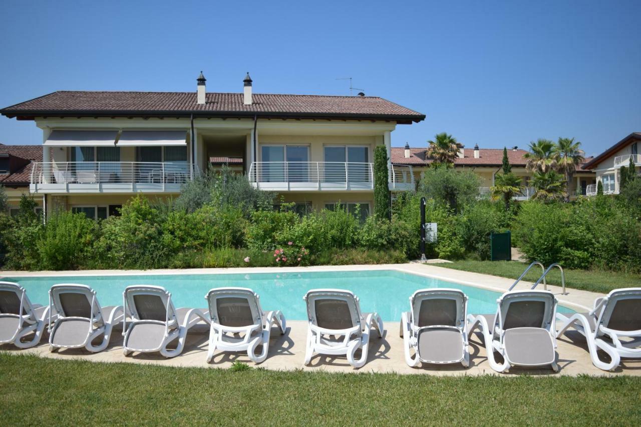 Sweet Dream Deluxe Apartment Sirmione Exterior photo